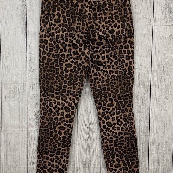 Good American Leopard Print Jeans - Picture 2 of 8